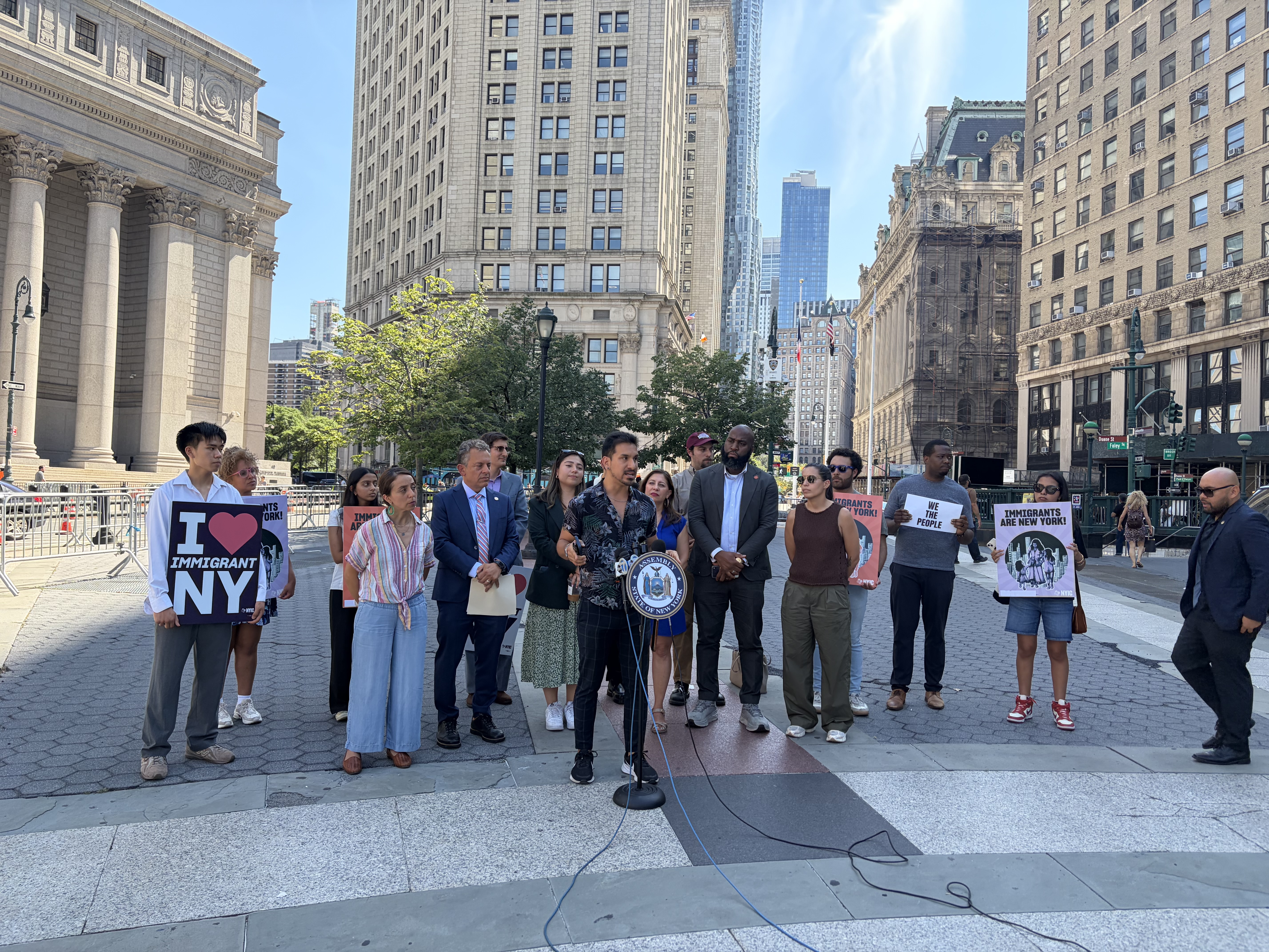 Organizaciones alzan la voz en Federal Plaza para exigir protección a inmigrantes en Nueva York