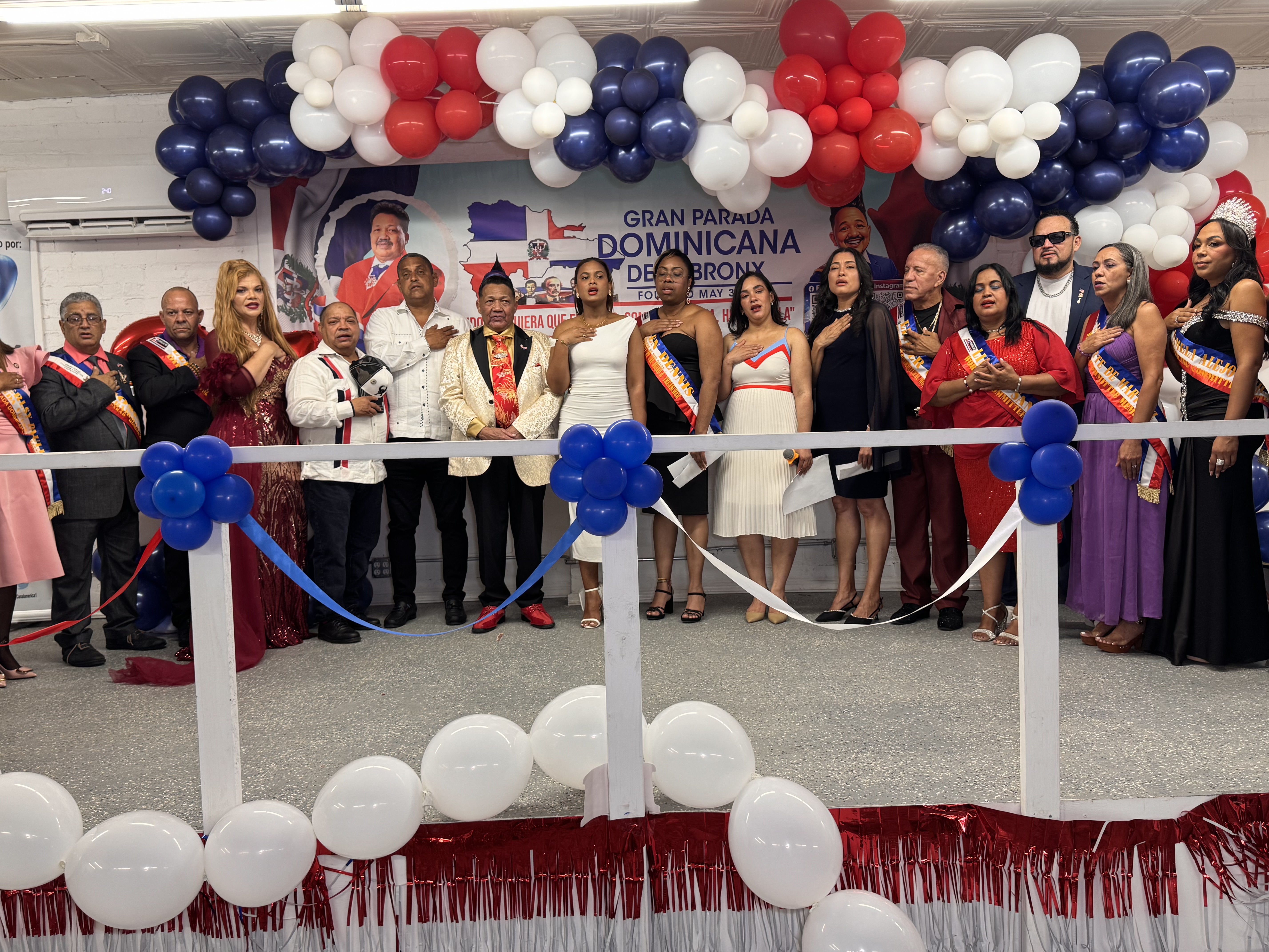 Bodegas TV en la coronación reinas Gran Parada Dominicana de El Bronx 2026 - Image 4