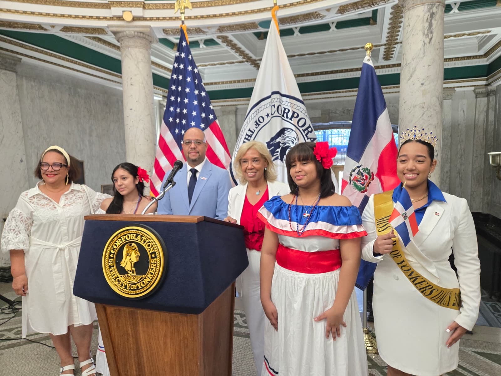 Alcalde Mike Spano y líderes comunitarios anuncian el Festival 2026 en Yonkers - Image 2