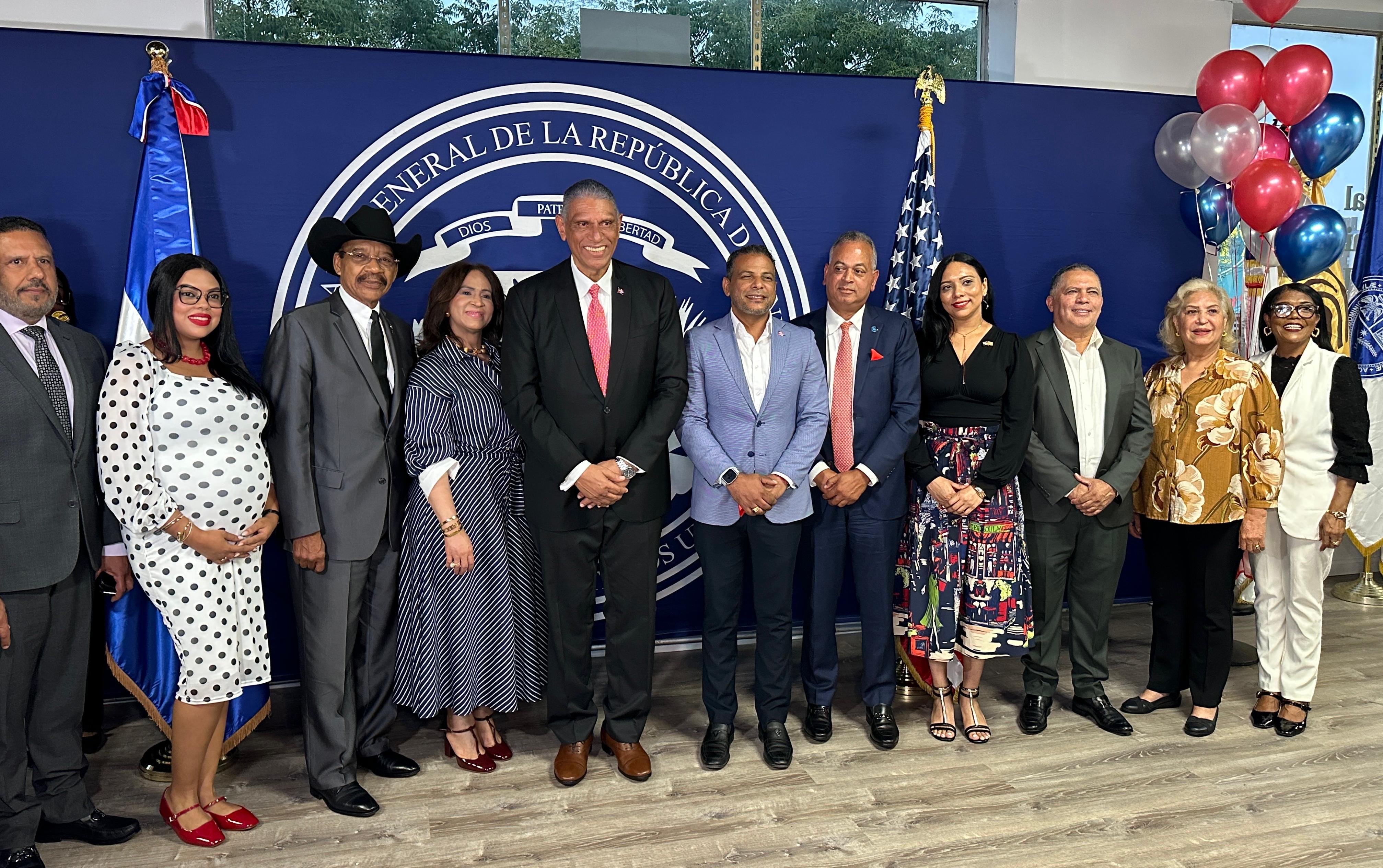 Inauguran en el Bronx nueva oficina consular de la República Dominicana - Image 1
